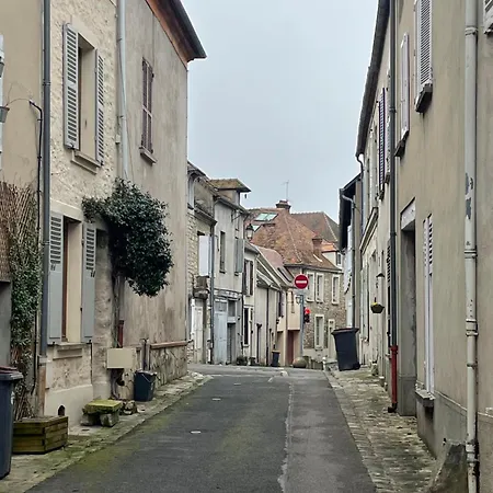 Sisley